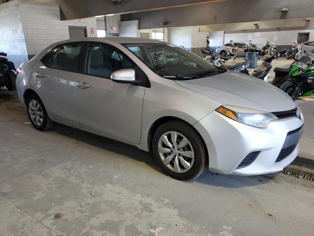 2014 TOYOTA COROLLA L - Image 4