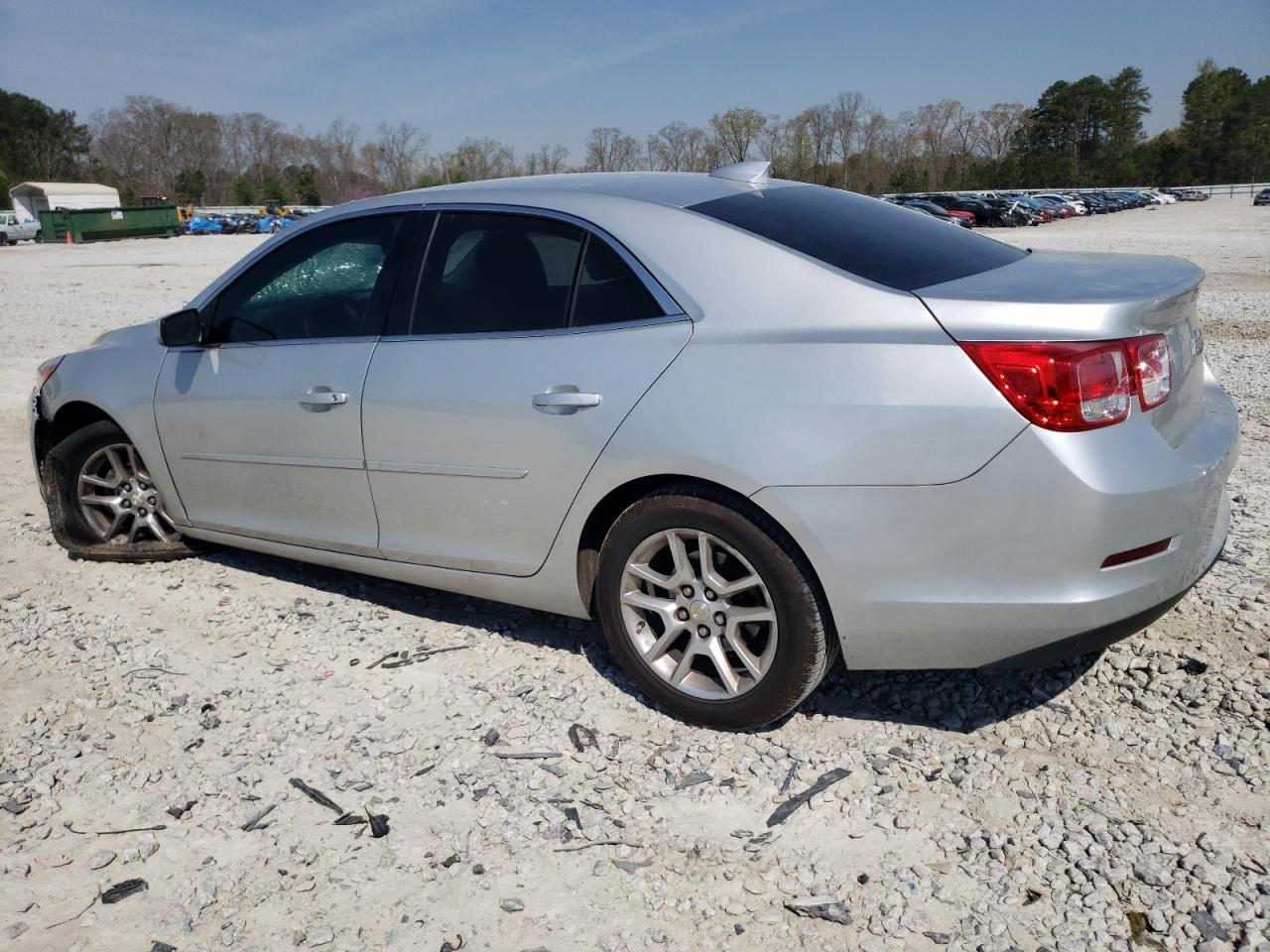 2015 CHEVROLET MALIBU 1LT - Image 2