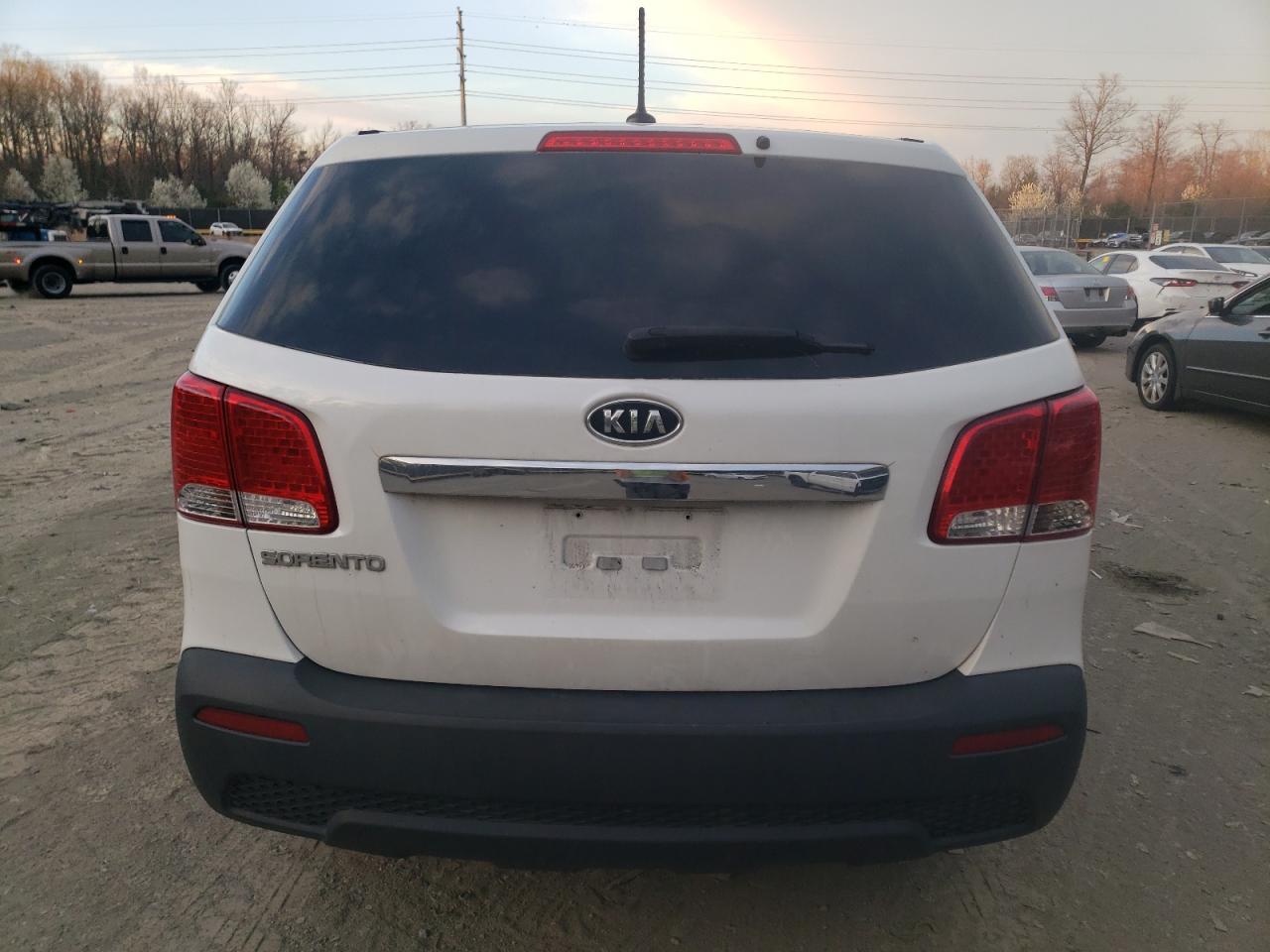 2012 KIA SORENTO BA - Image 6
