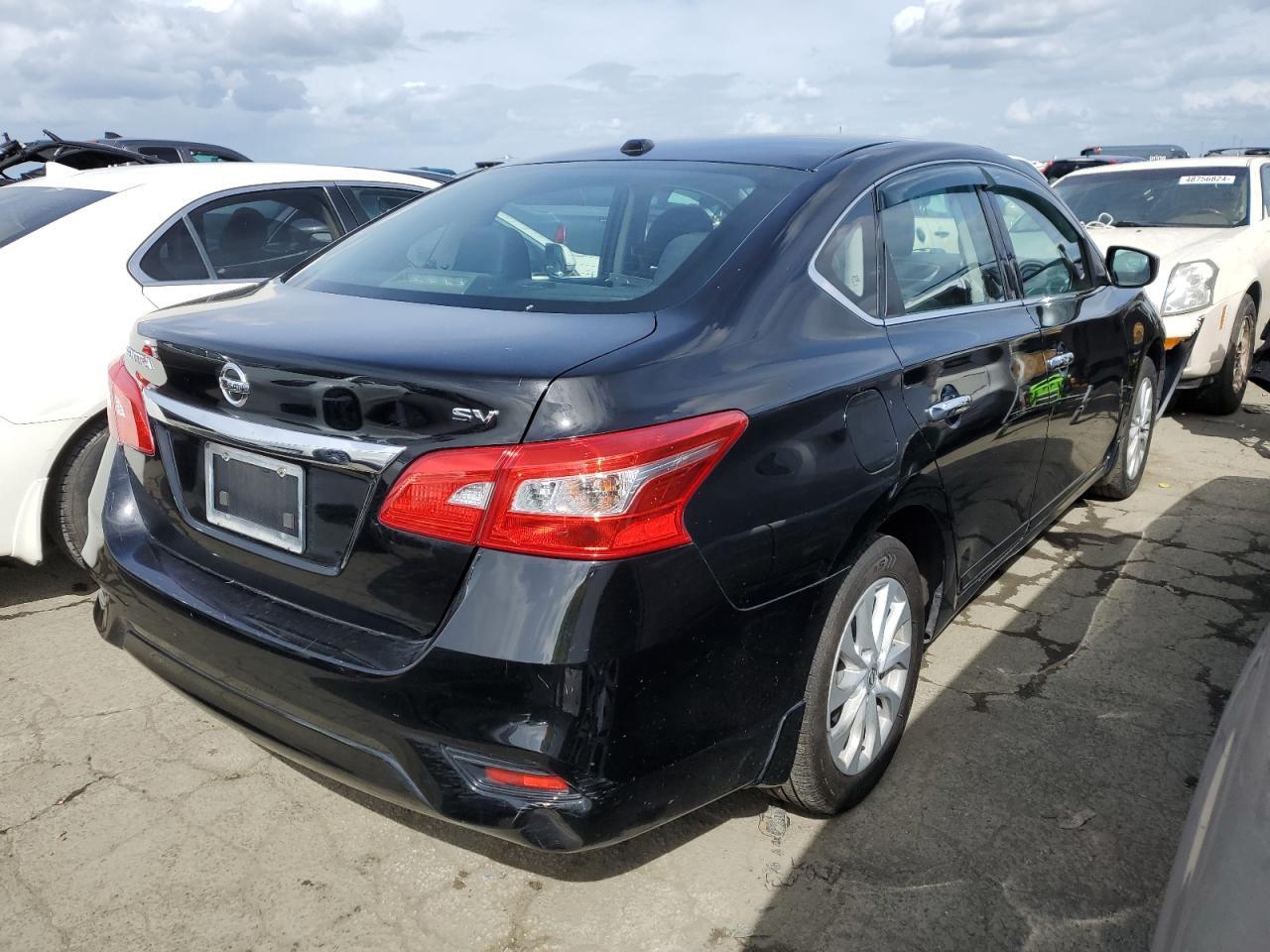 2018 NISSAN SENTRA S - Фото 3
