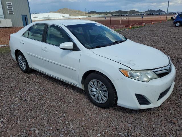 2013 Toyota Camry L - Фото 4