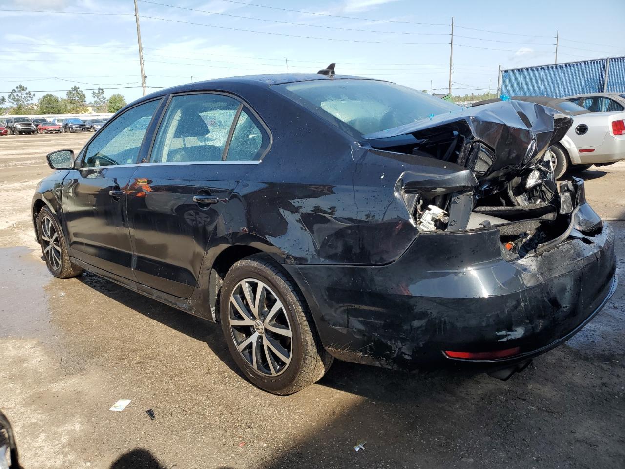 2017 VOLKSWAGEN JETTA SE - Фото 2
