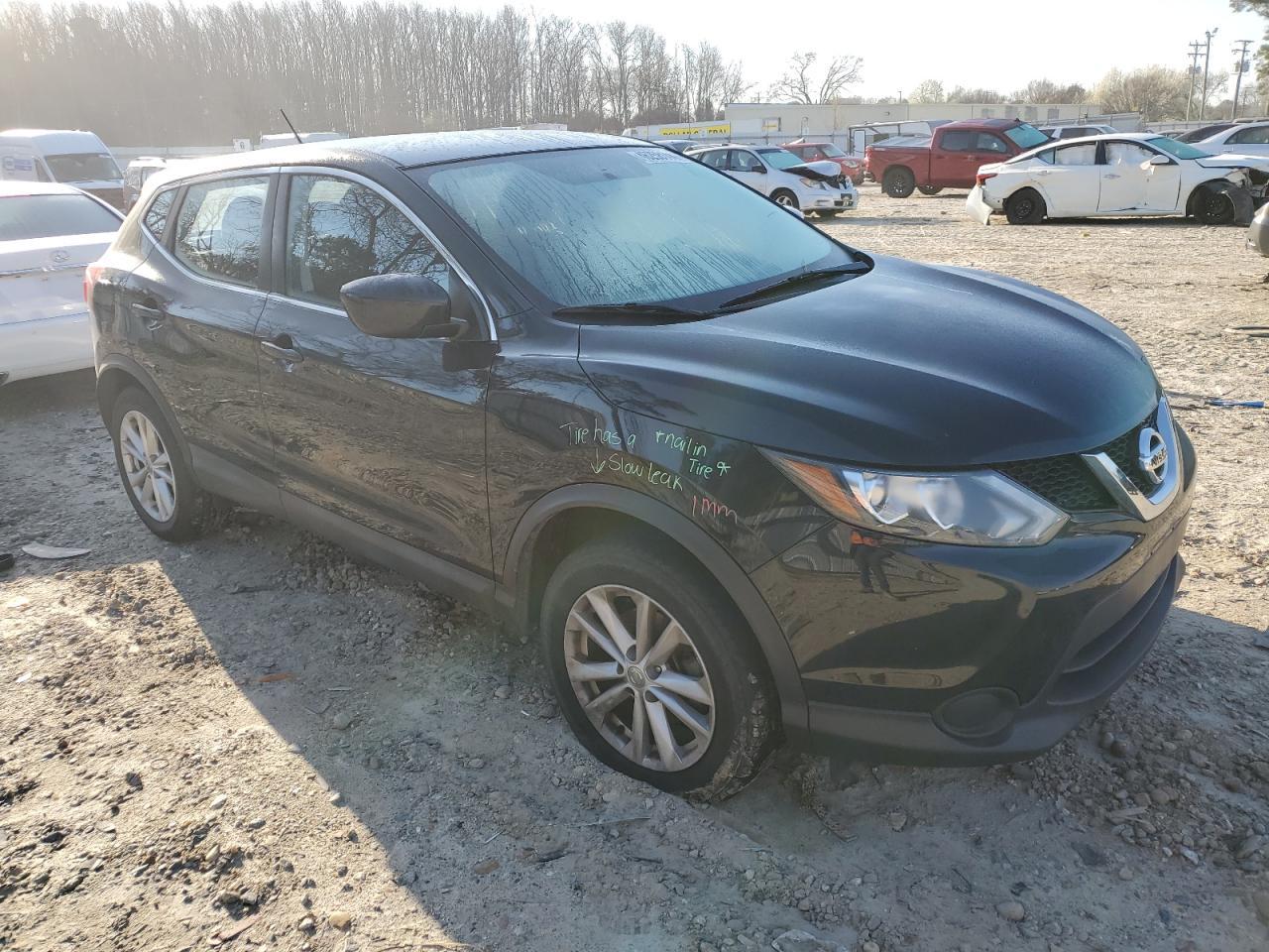 2017 NISSAN ROGUE SPOR - Image 4