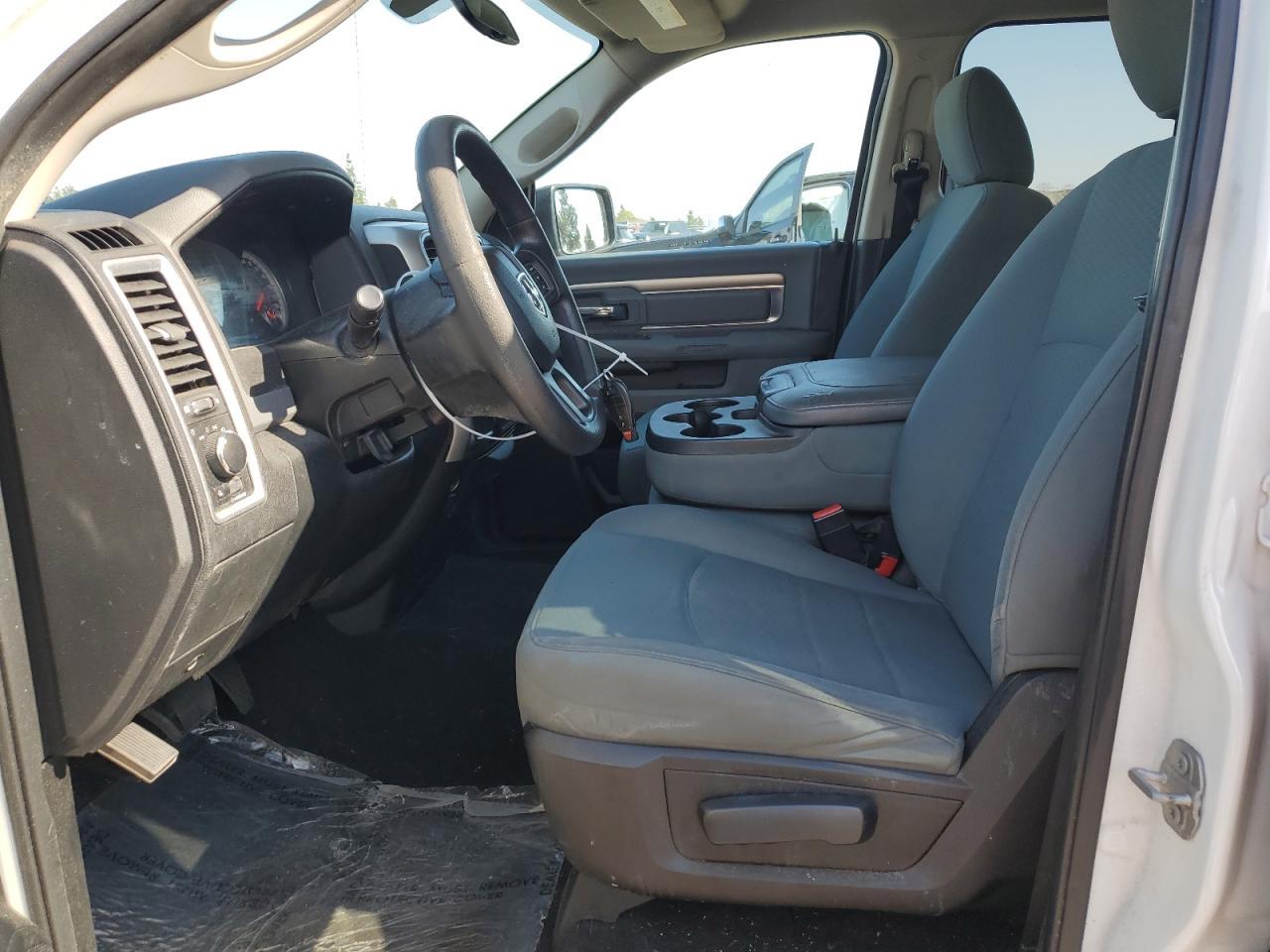 2017 RAM 1500 SLT - Image 7