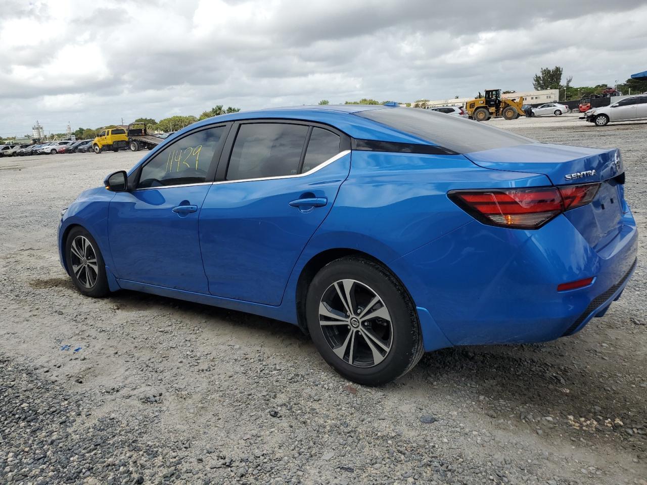 2020 NISSAN SENTRA SV - Image 2