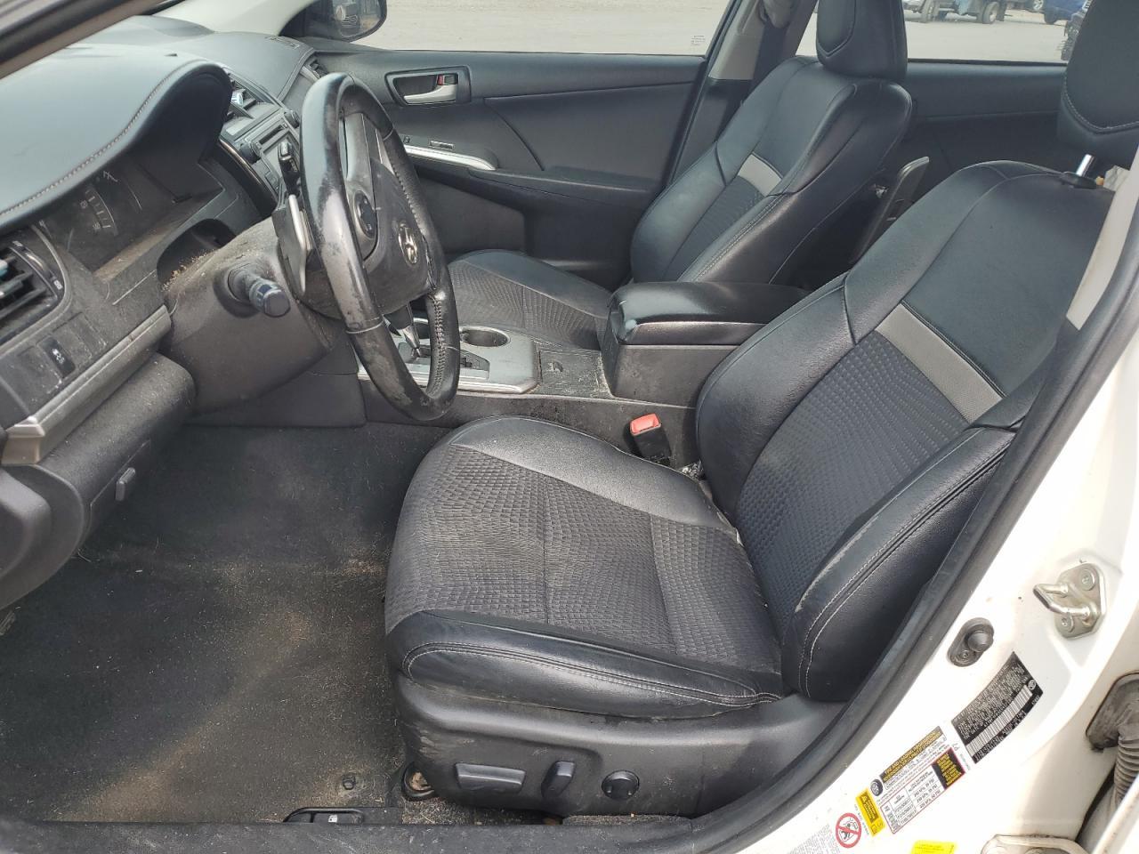 2014 TOYOTA CAMRY L - Image 7