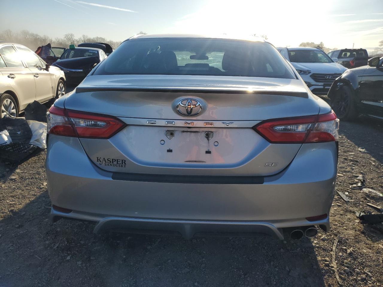 2018 TOYOTA CAMRY L - Image 6