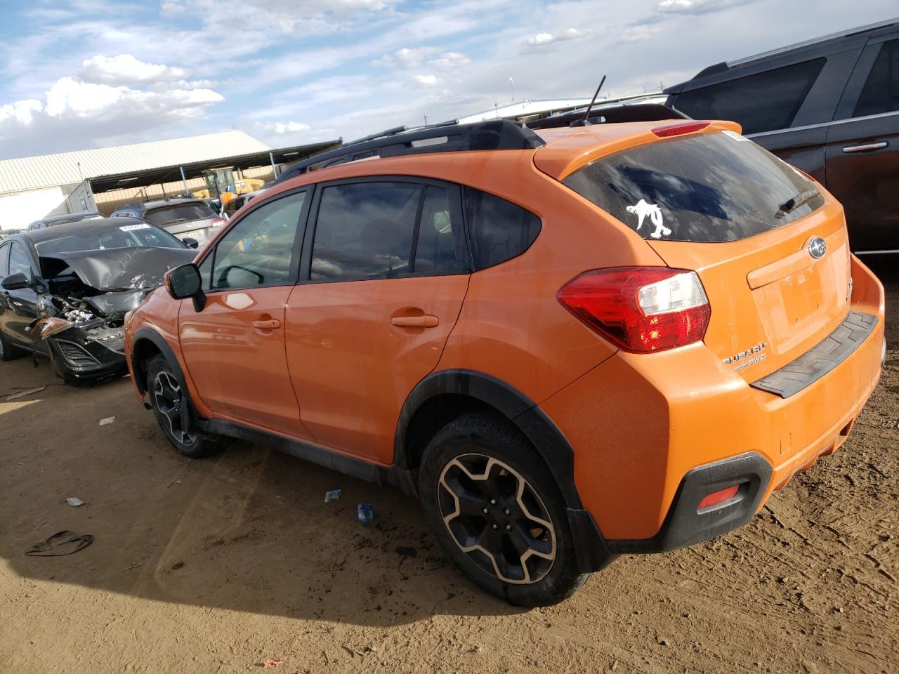 2014 SUBARU XV CROSSTR - Image 2