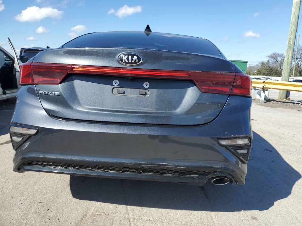 2021 KIA FORTE FE - Фото 6