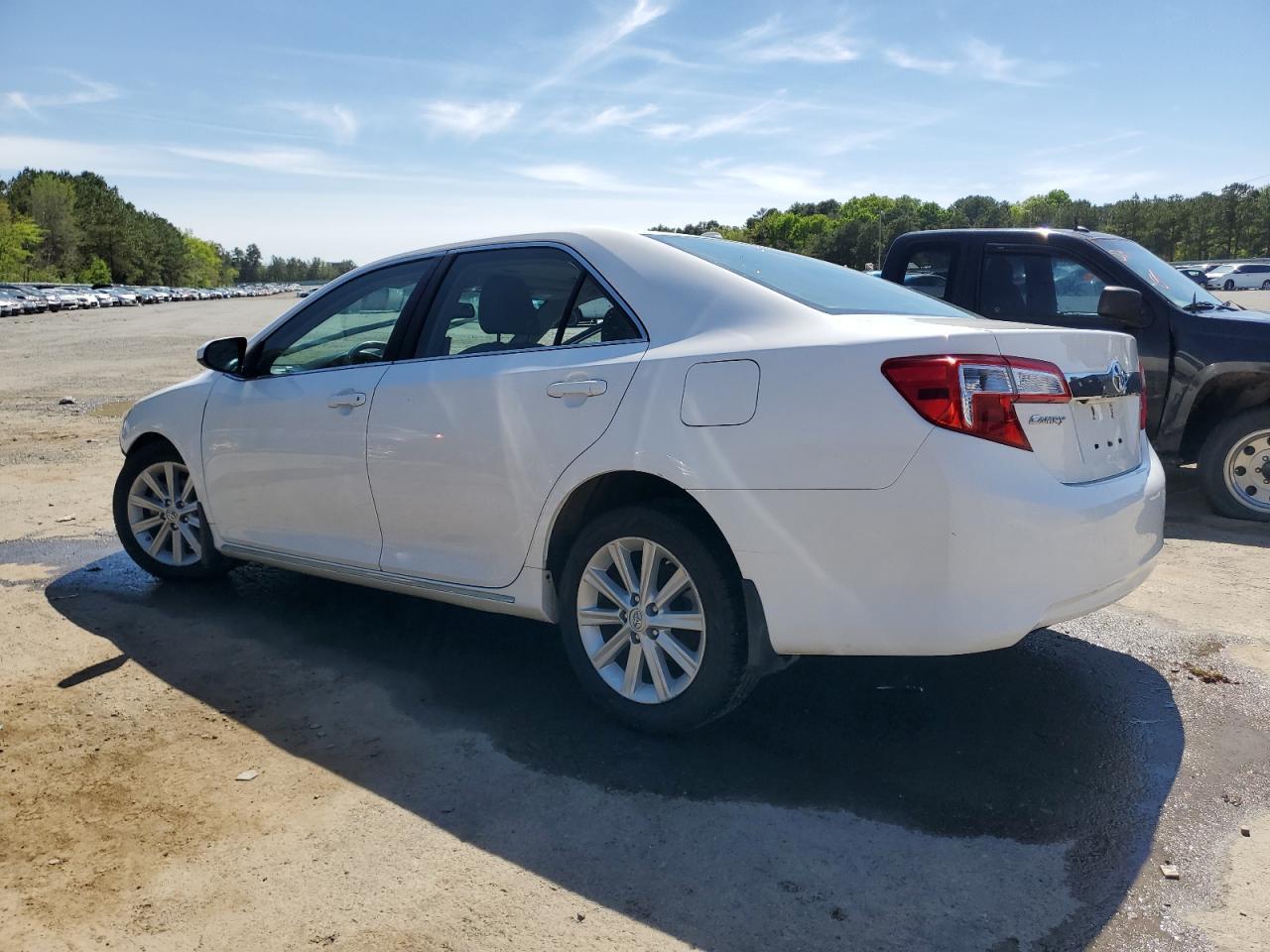 2014 TOYOTA CAMRY L - Фото 2