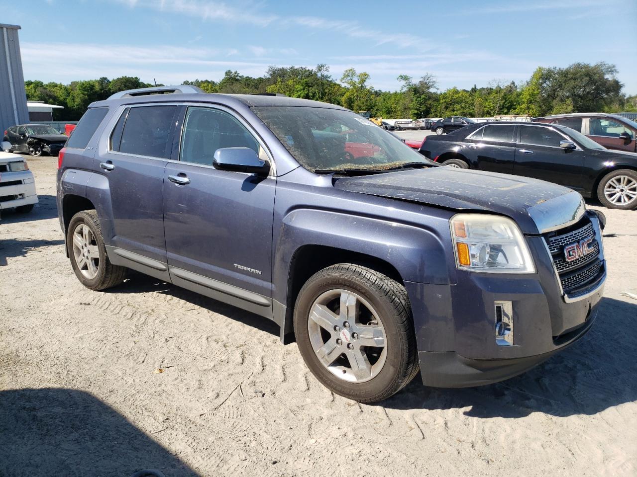 2013 GMC TERRAIN SL - Image 4