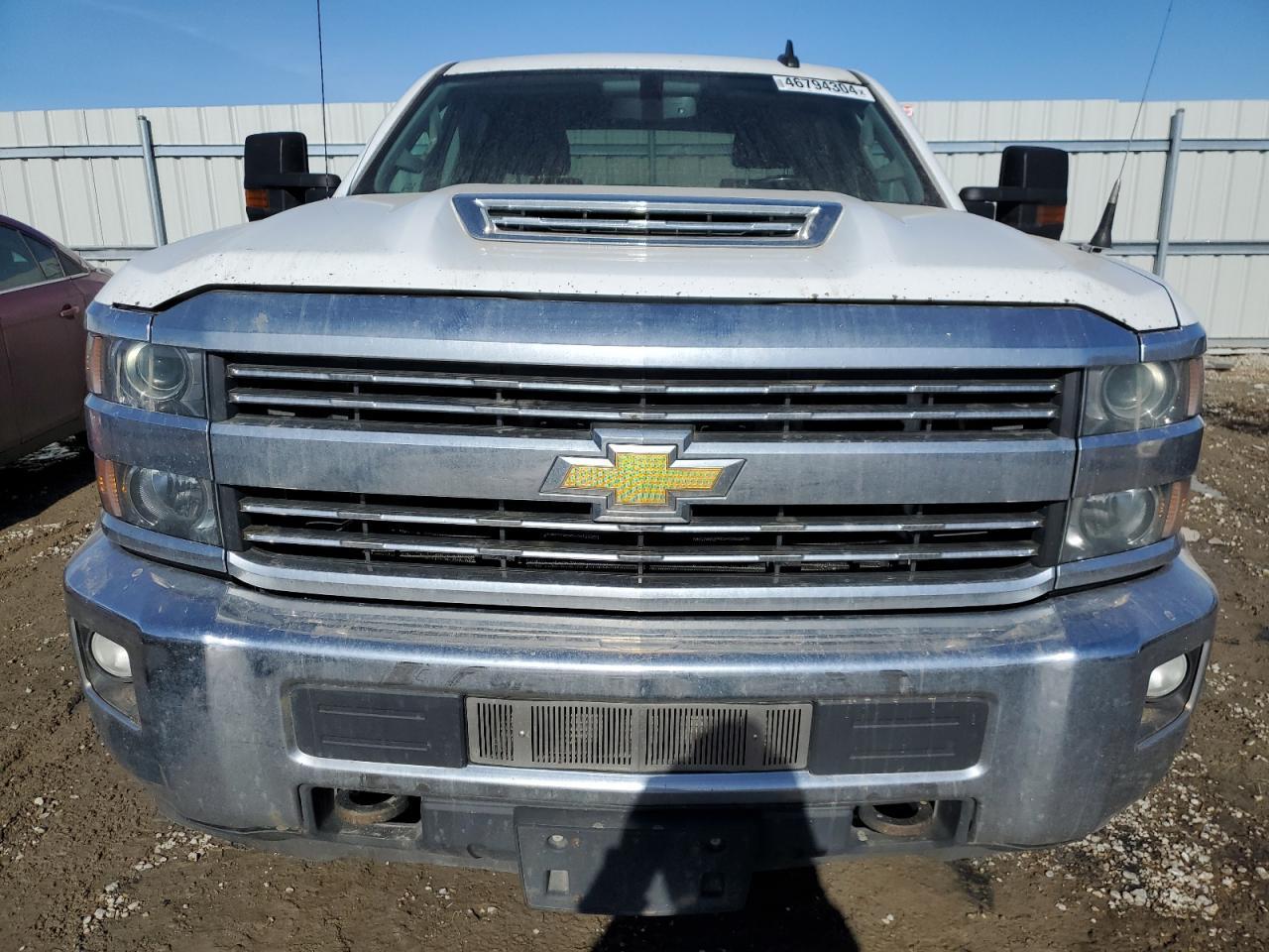 2017 CHEVROLET SILVERADO - Image 5