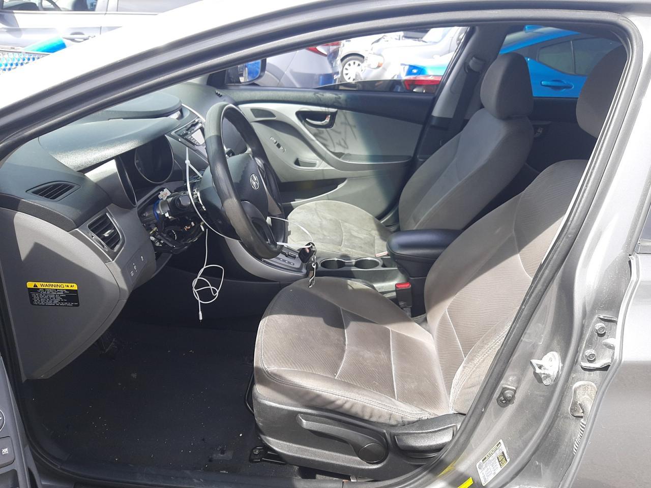 2013 HYUNDAI ELANTRA GL - Image 7