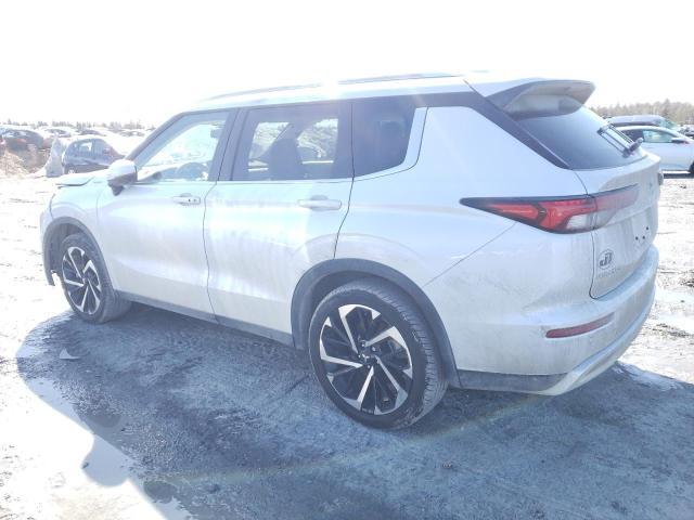 2023 Mitsubishi Outlander Se - Image 2