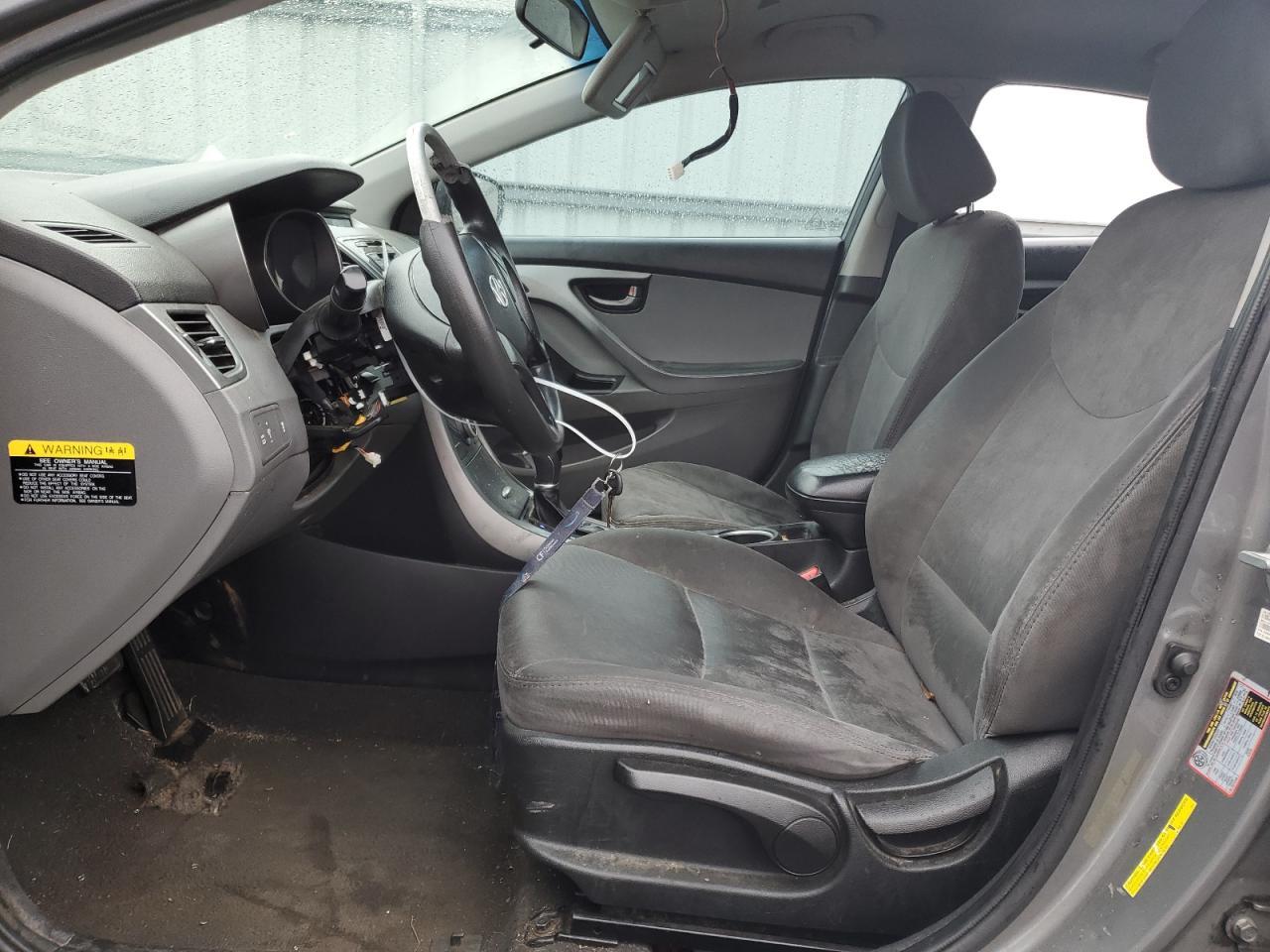 2014 HYUNDAI ELANTRA SE - Image 7