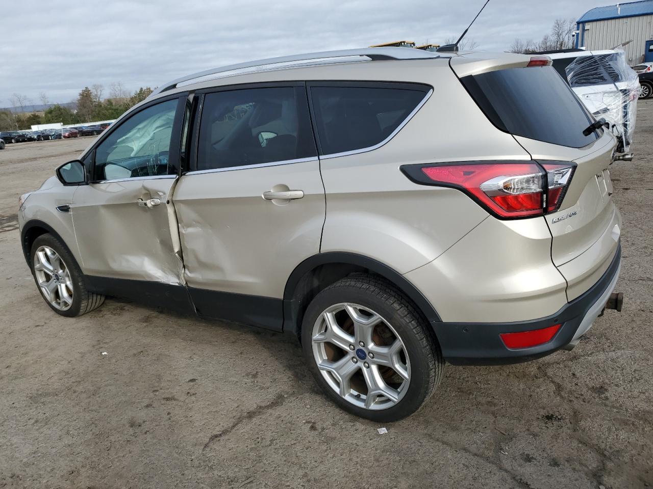 2017 FORD ESCAPE TIT - Image 2