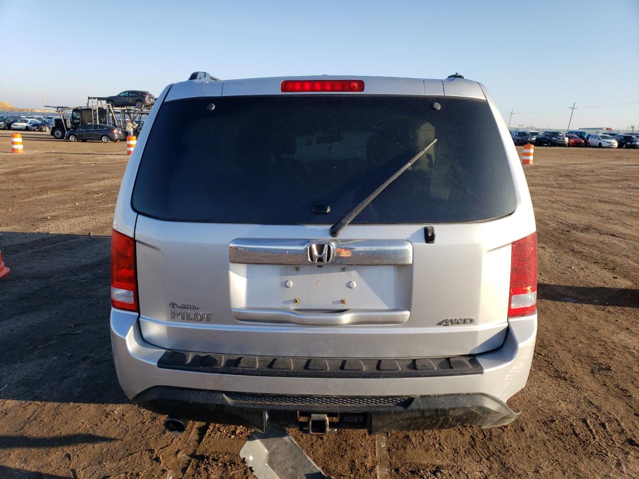 2015 HONDA PILOT EXL - Image 6