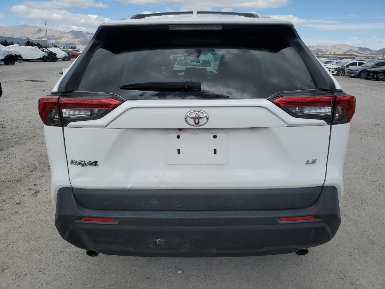 2021 TOYOTA RAV4 LE - Image 6