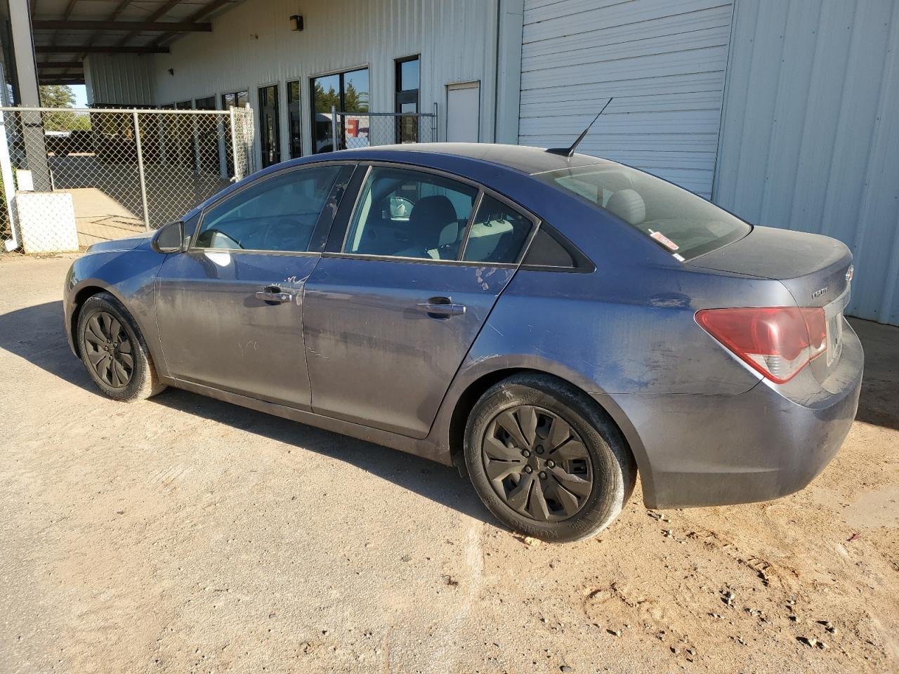 2014 CHEVROLET CRUZE LS - Image 2