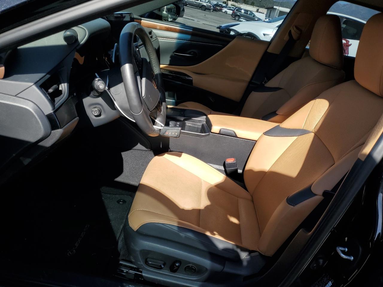 2022 LEXUS ES 300H BA - Фото 7
