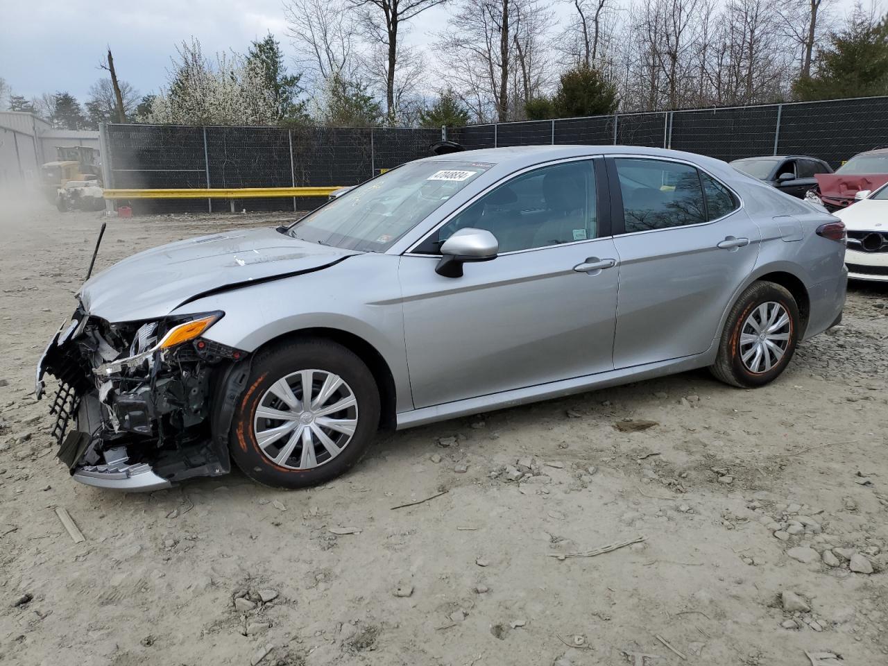 2024 TOYOTA CAMRY LE