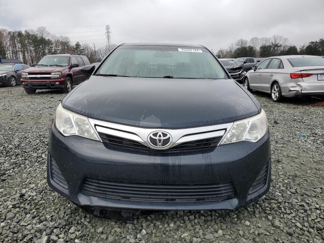 2014 TOYOTA CAMRY L - Image 5
