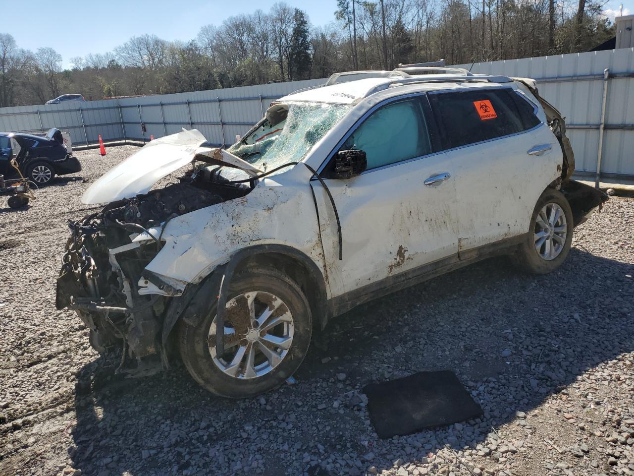 2016 NISSAN ROGUE S