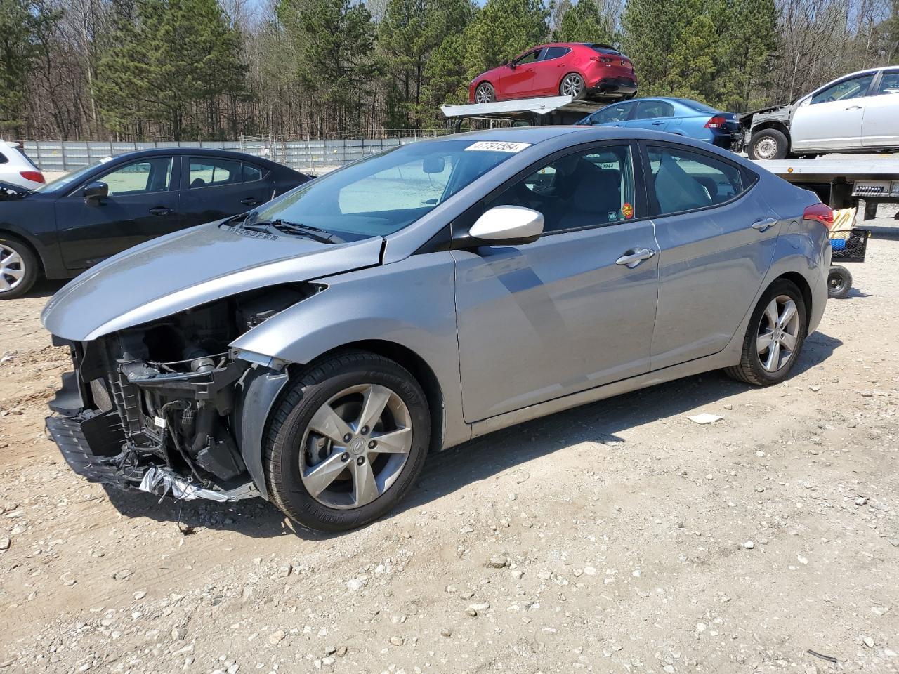 2013 HYUNDAI ELANTRA GL
