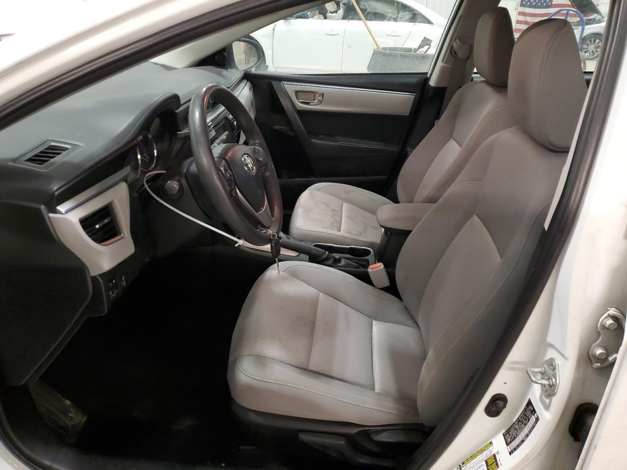 2014 TOYOTA COROLLA L - Фото 7