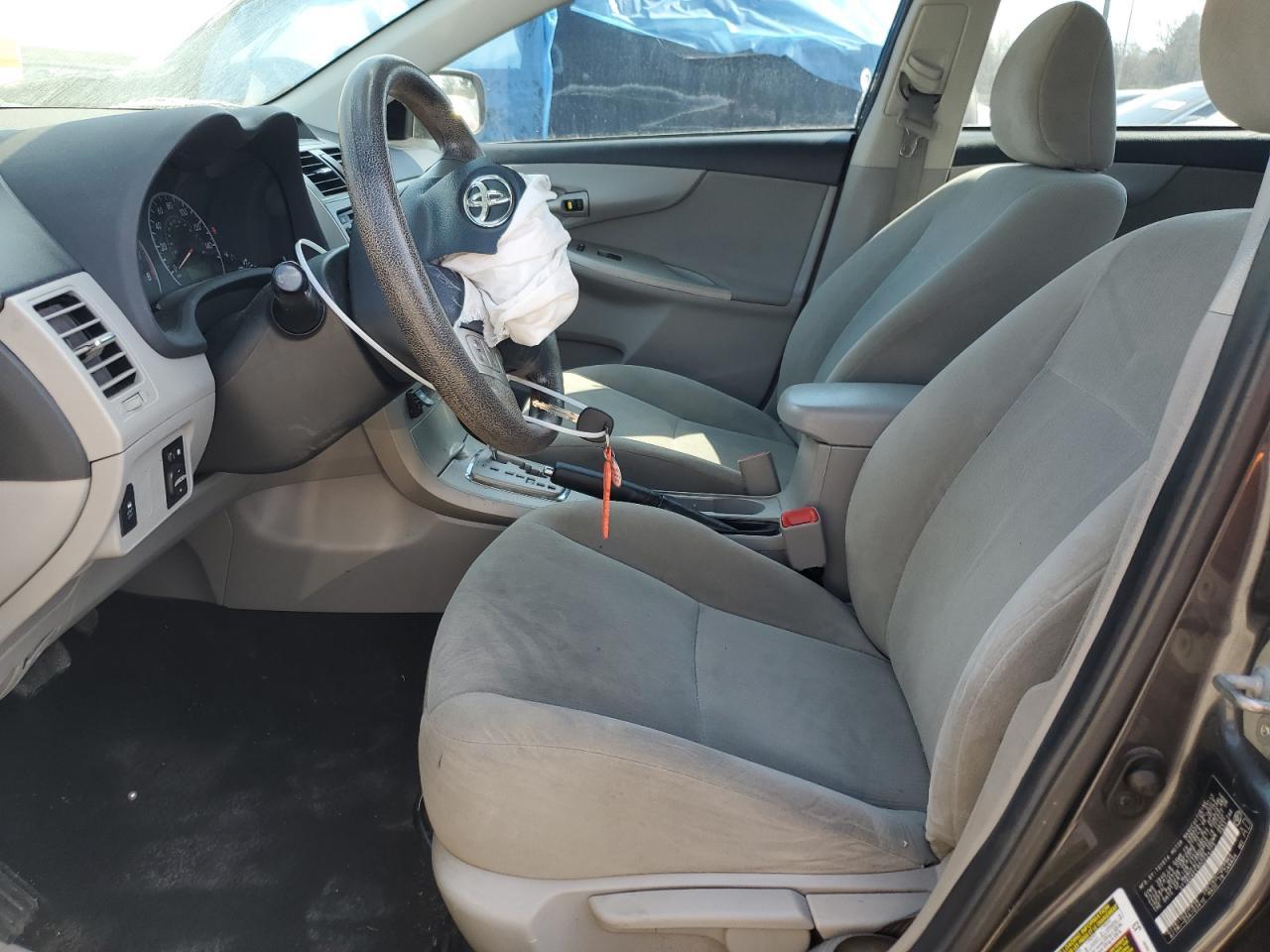 2013 TOYOTA COROLLA BA - Фото 7