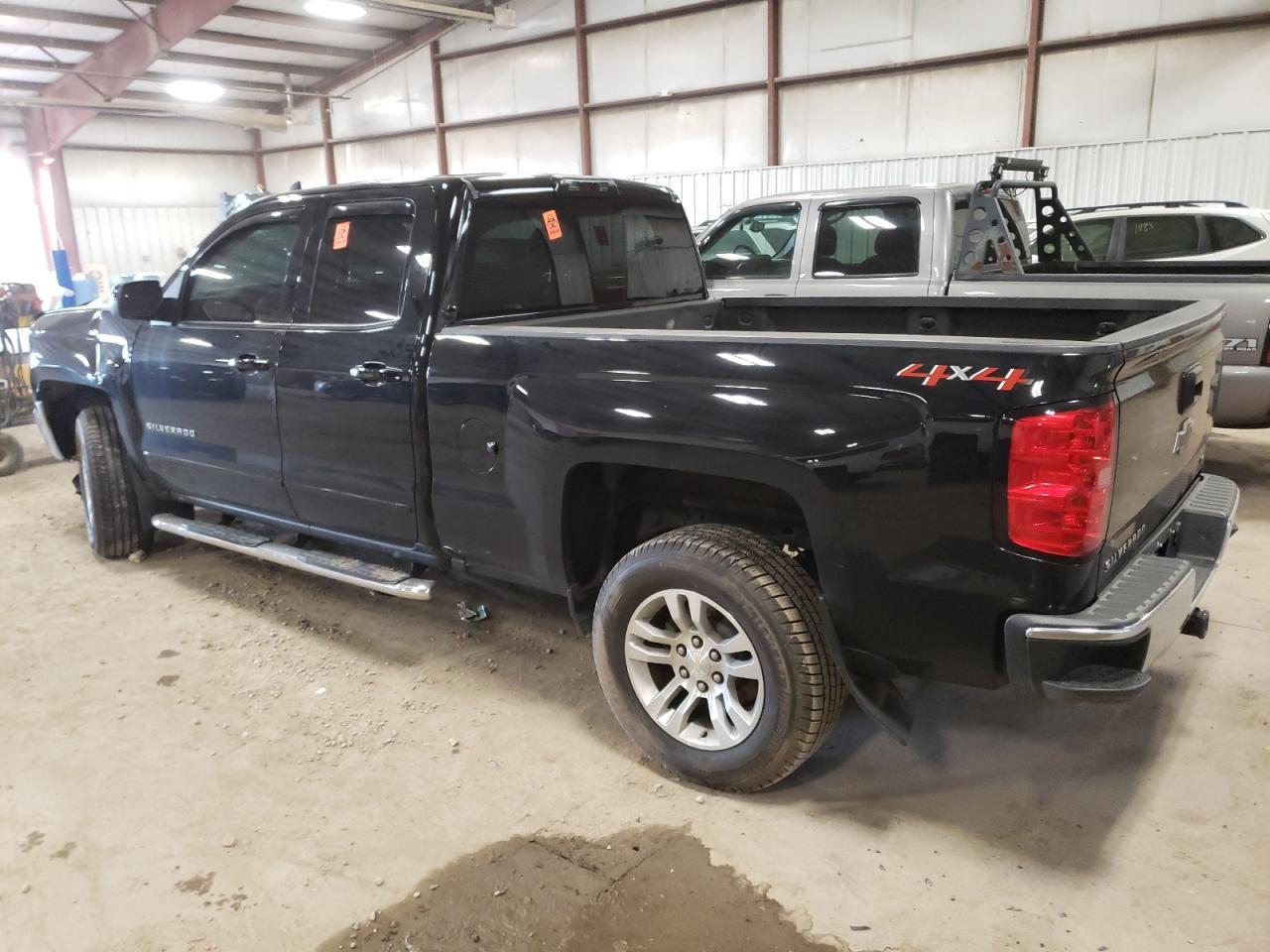 2018 CHEVROLET SILVERADO - Фото 2