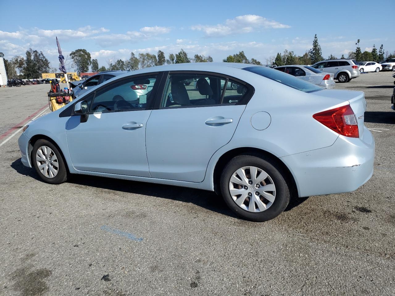 2012 HONDA CIVIC LX - Image 2