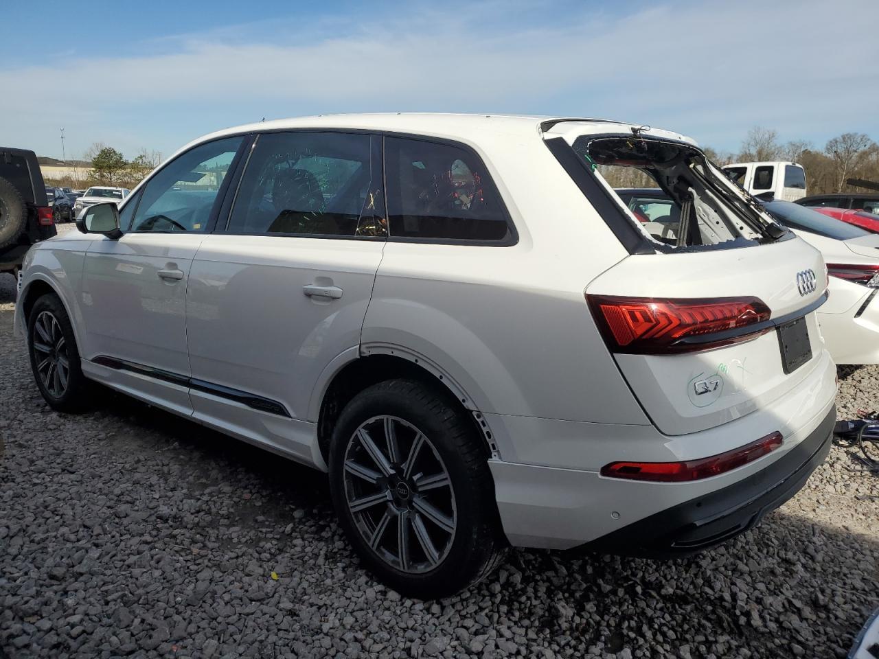 2023 AUDI Q7 PREMIUM - Image 2
