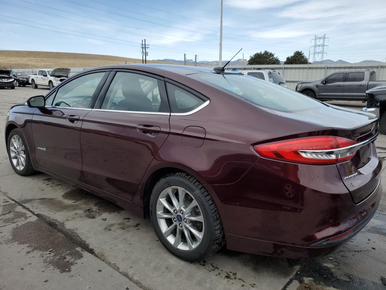 2017 FORD FUSION SE - Image 2