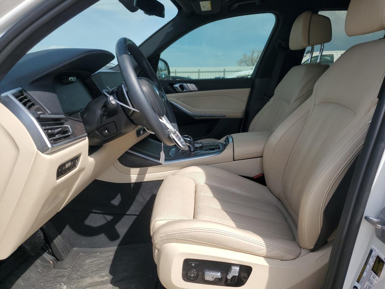 2022 BMW X7 XDRIVE4 - Image 7
