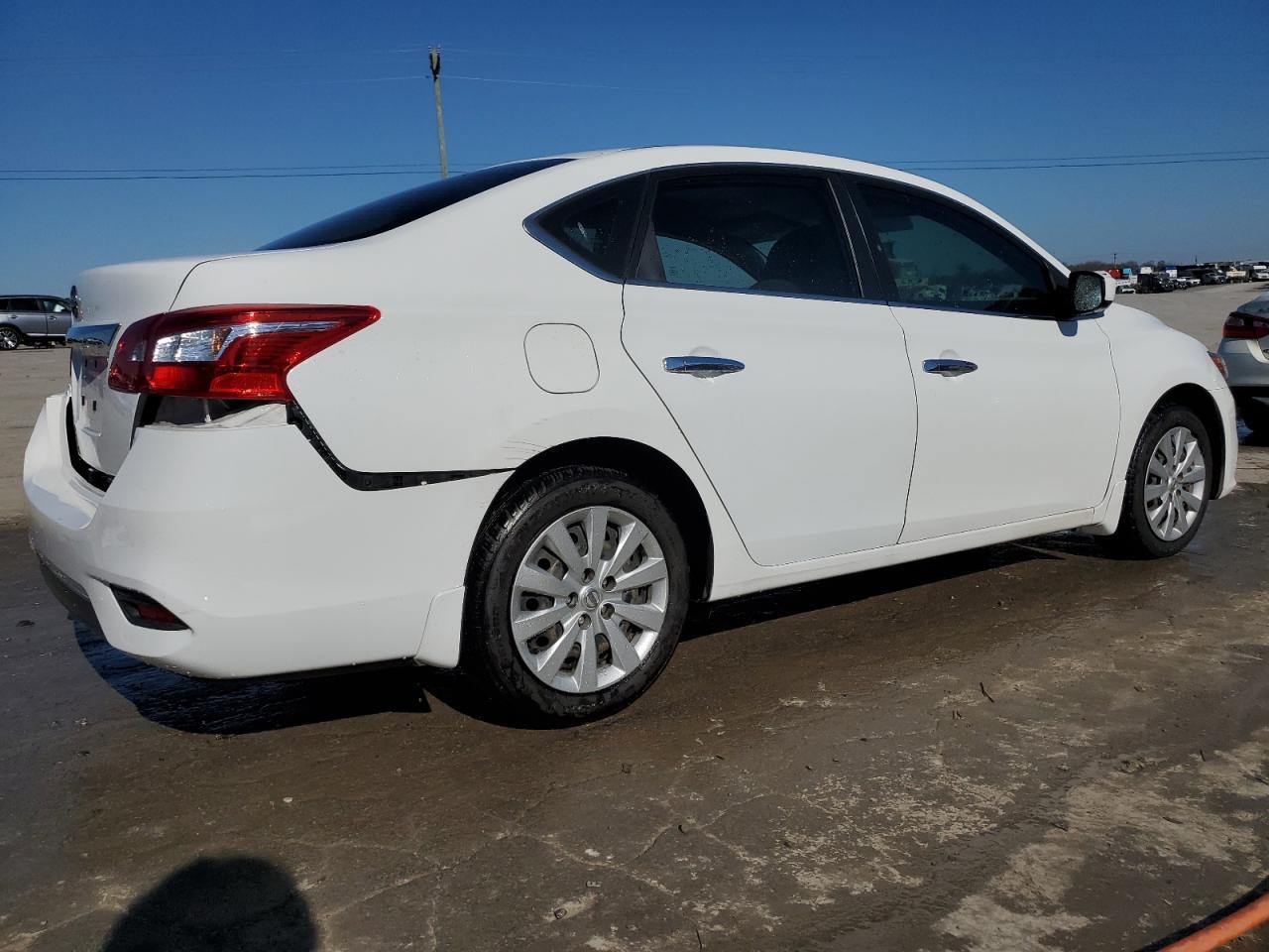 2017 NISSAN SENTRA S - Image 3