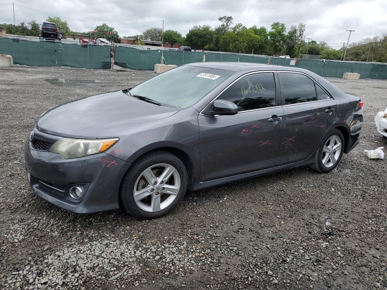 2014 TOYOTA CAMRY L