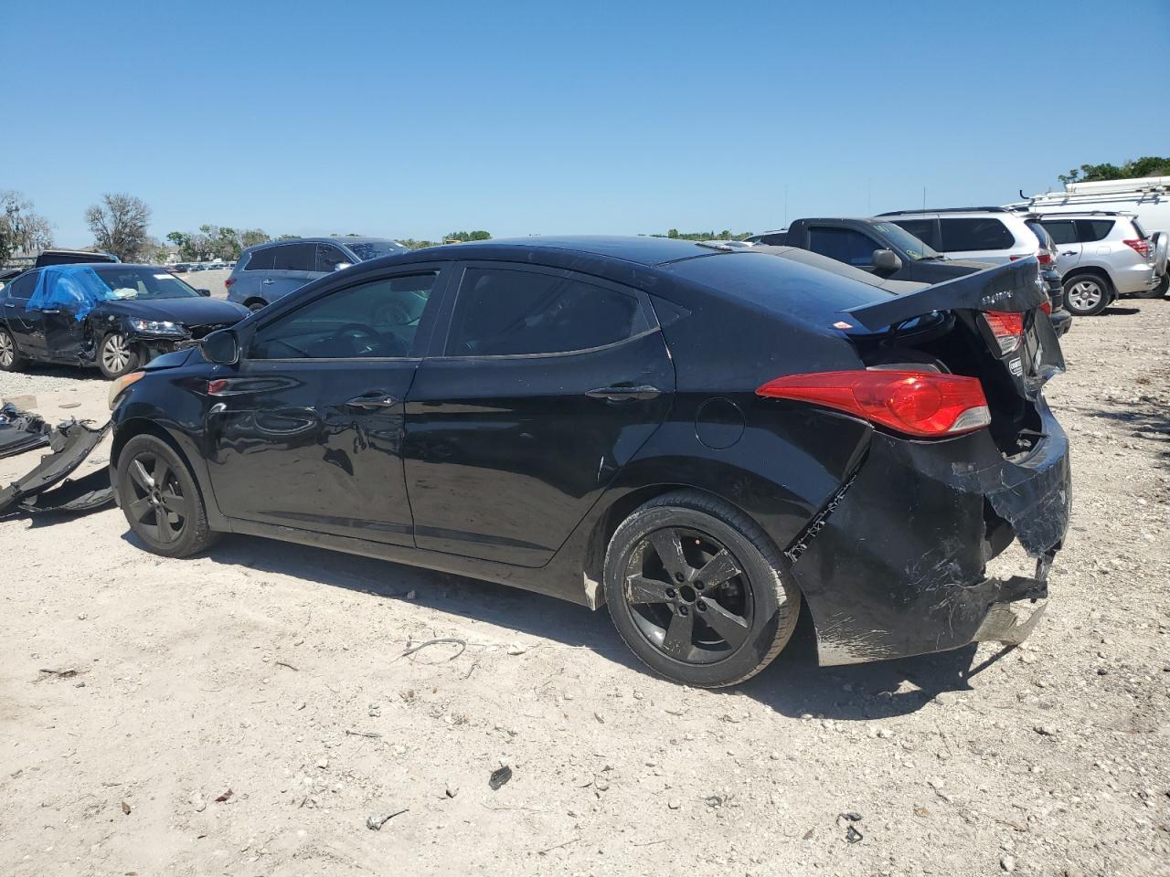 2011 HYUNDAI ELANTRA GL - Image 2