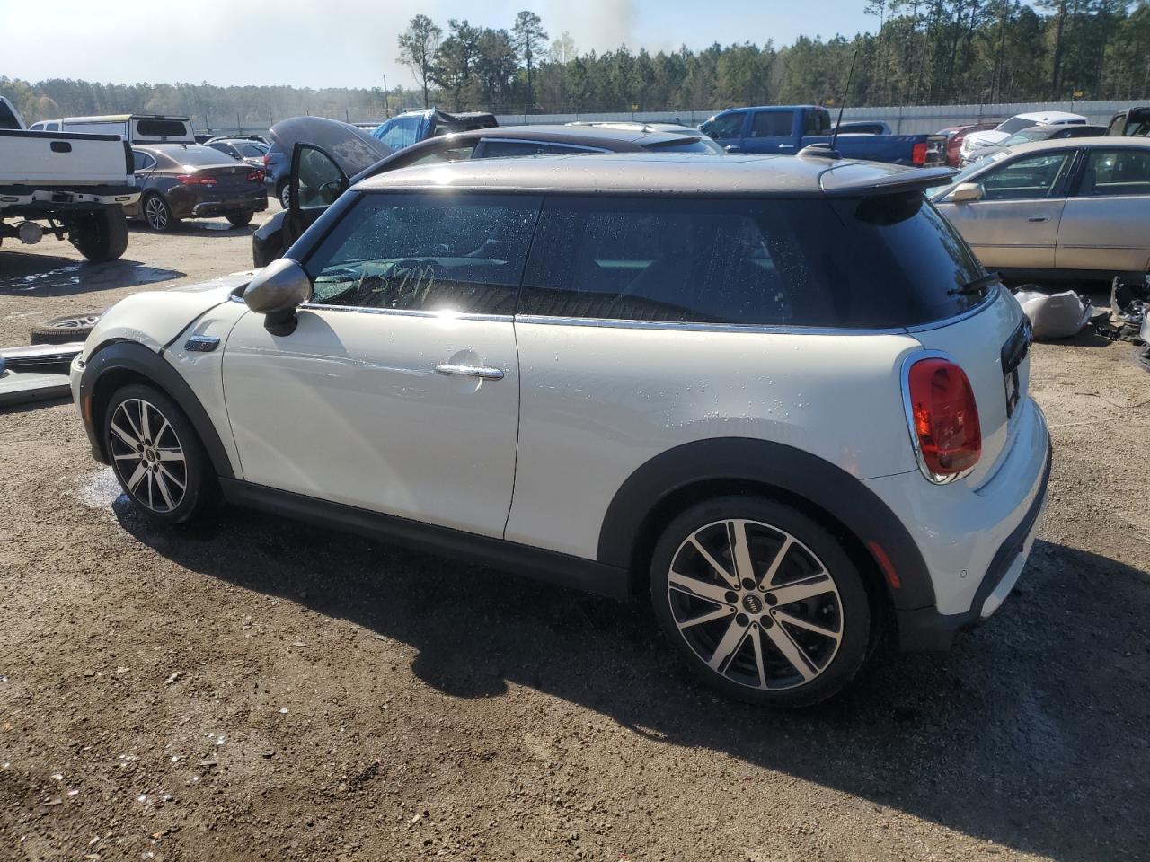 2023 MINI COOPER S - Image 2