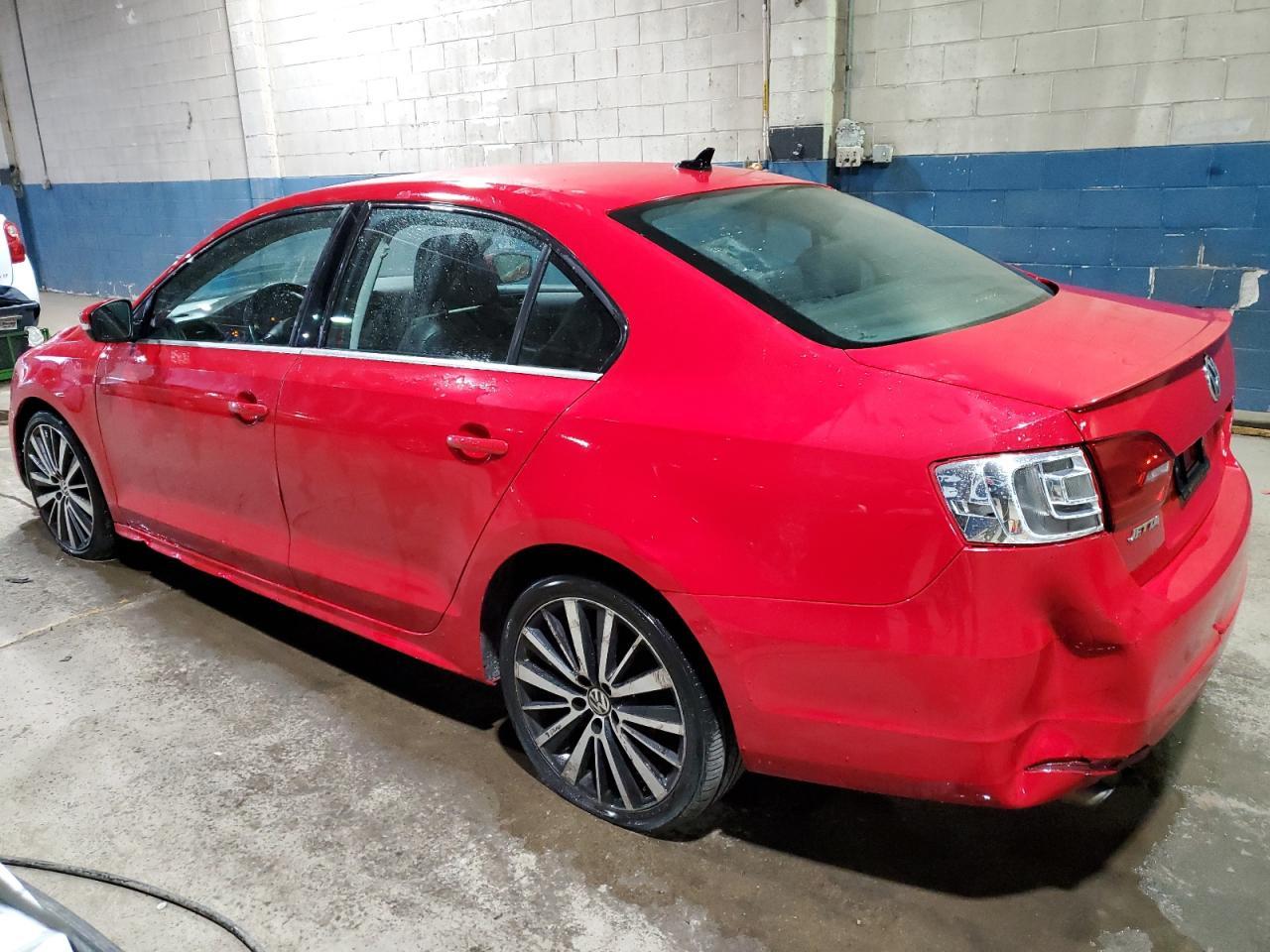 2014 VOLKSWAGEN JETTA SE - Image 2