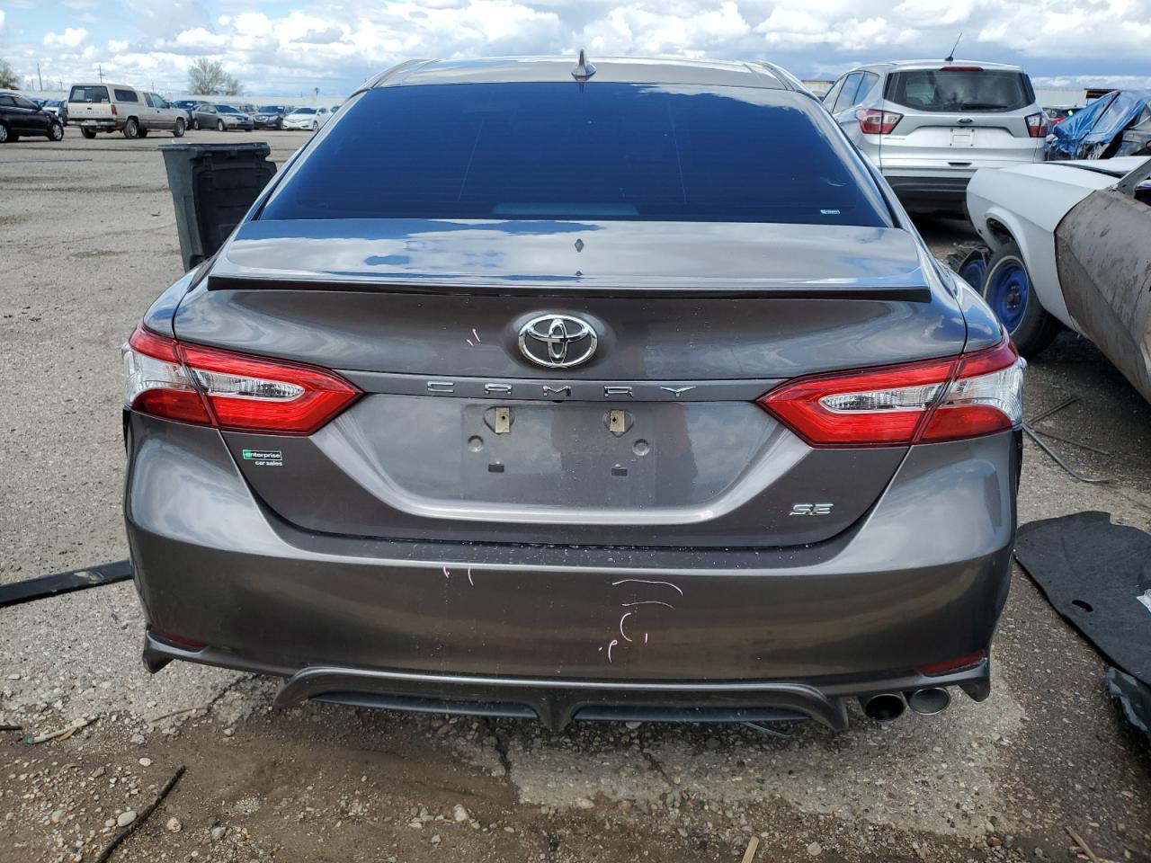 2020 TOYOTA CAMRY SE - Image 6