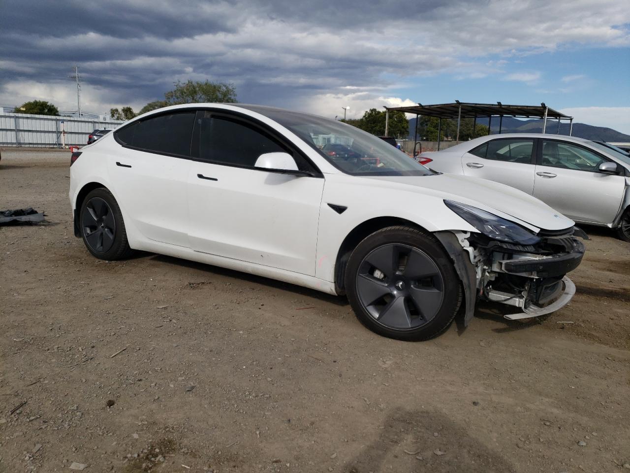 2021 TESLA MODEL 3 - Image 4