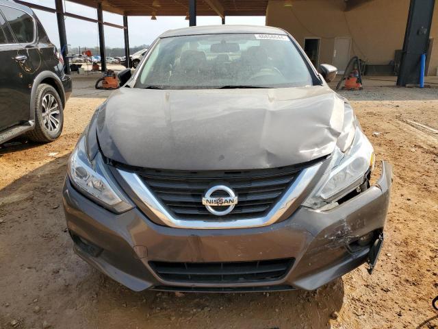 2017 Nissan Altima 2.5 - Image 5