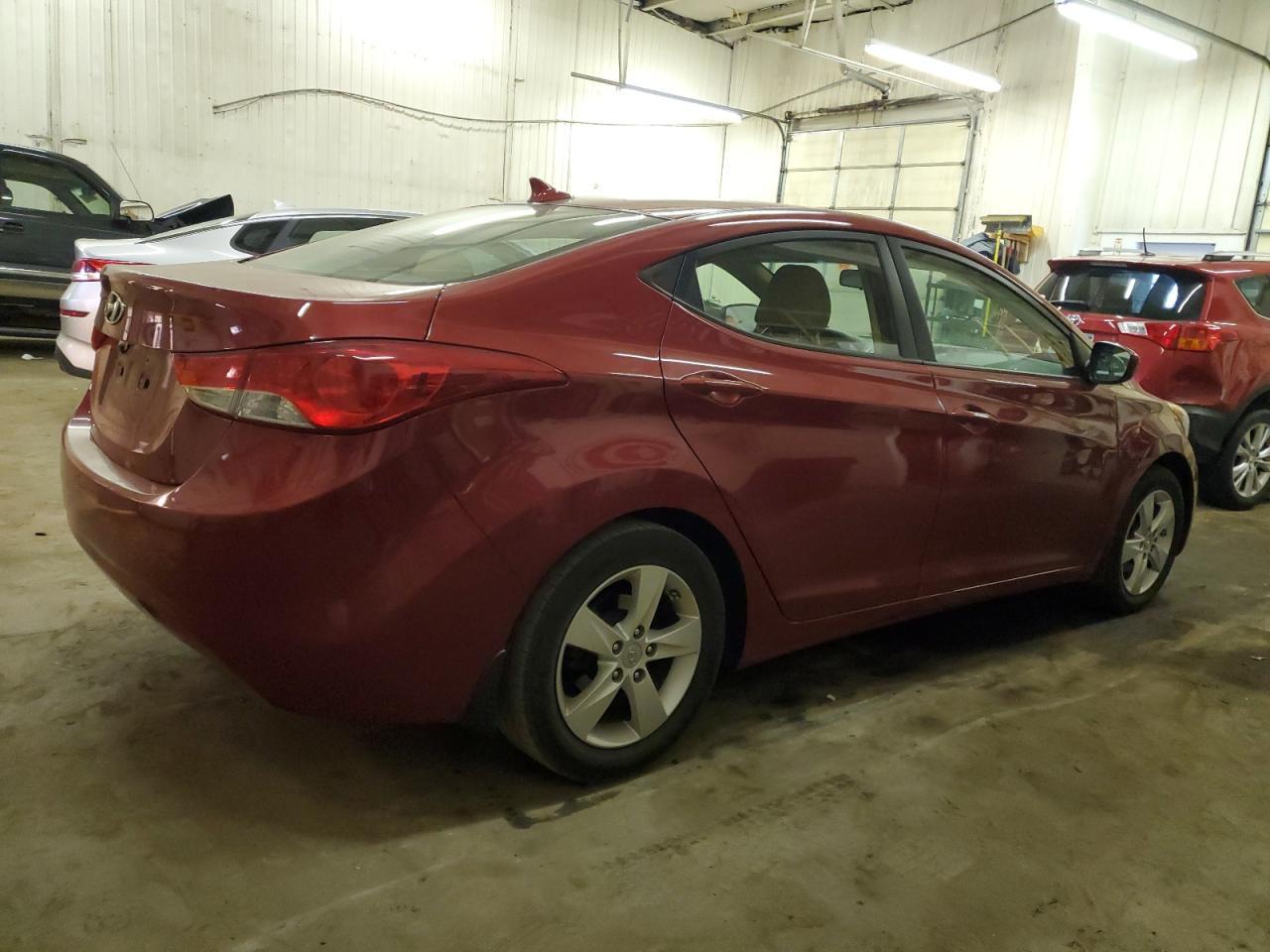 2011 HYUNDAI ELANTRA GL - Image 3