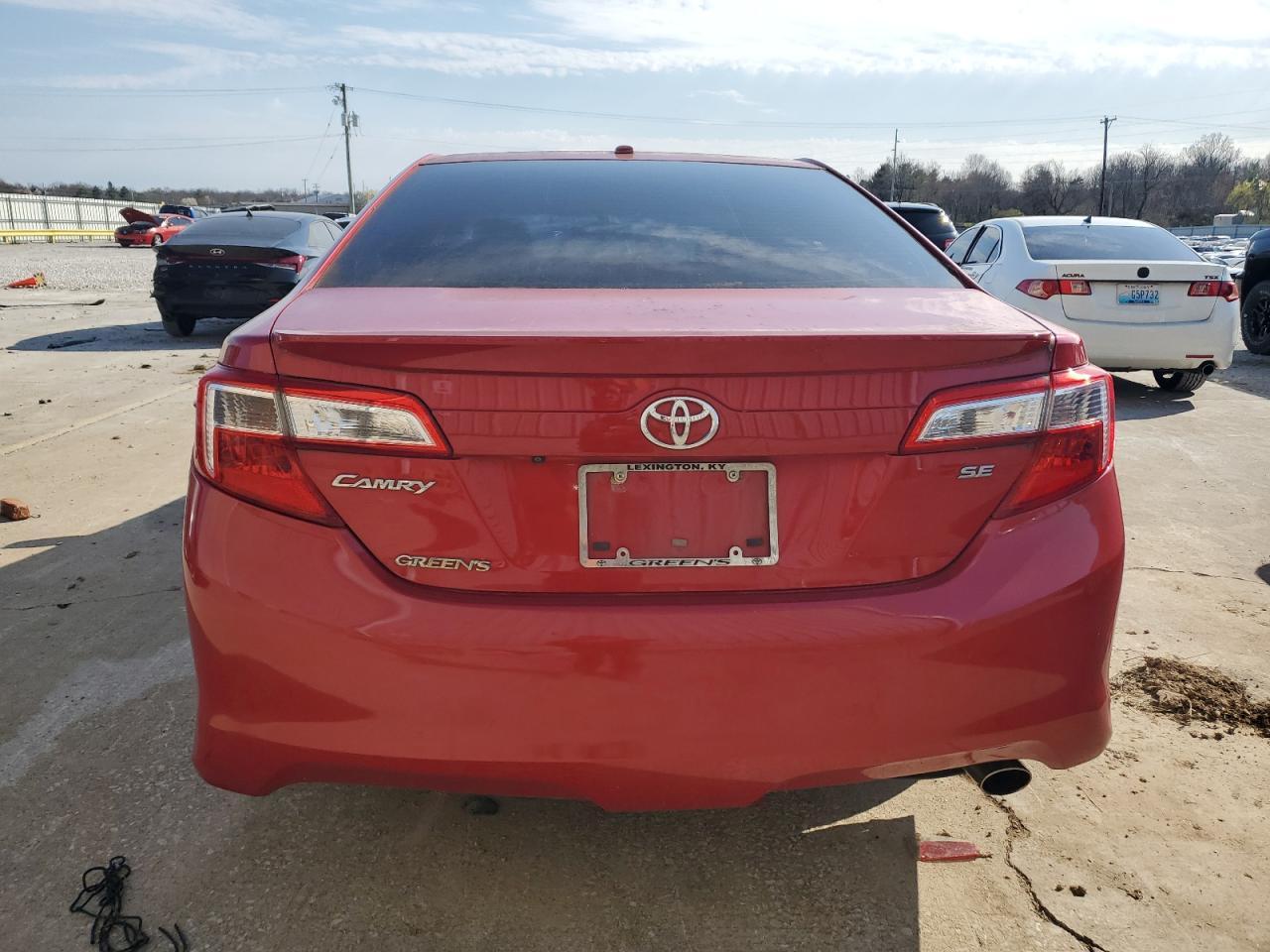 2013 TOYOTA CAMRY L - Фото 6