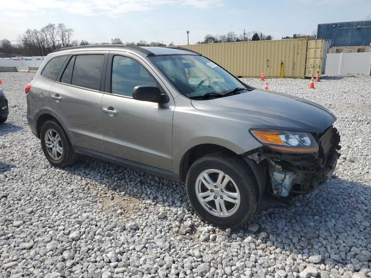 2011 HYUNDAI SANTA FE G - Image 4