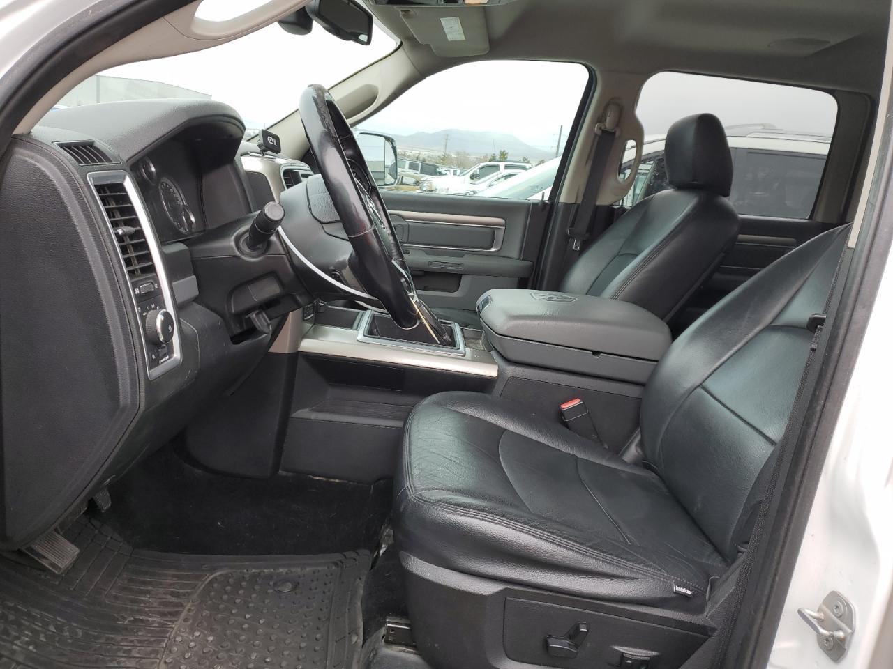 2015 RAM 1500 SLT - Image 7
