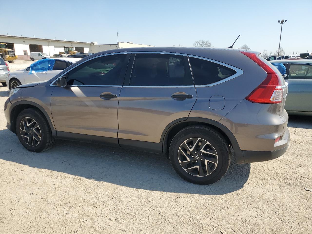 2016 HONDA CR-V SE - Image 2