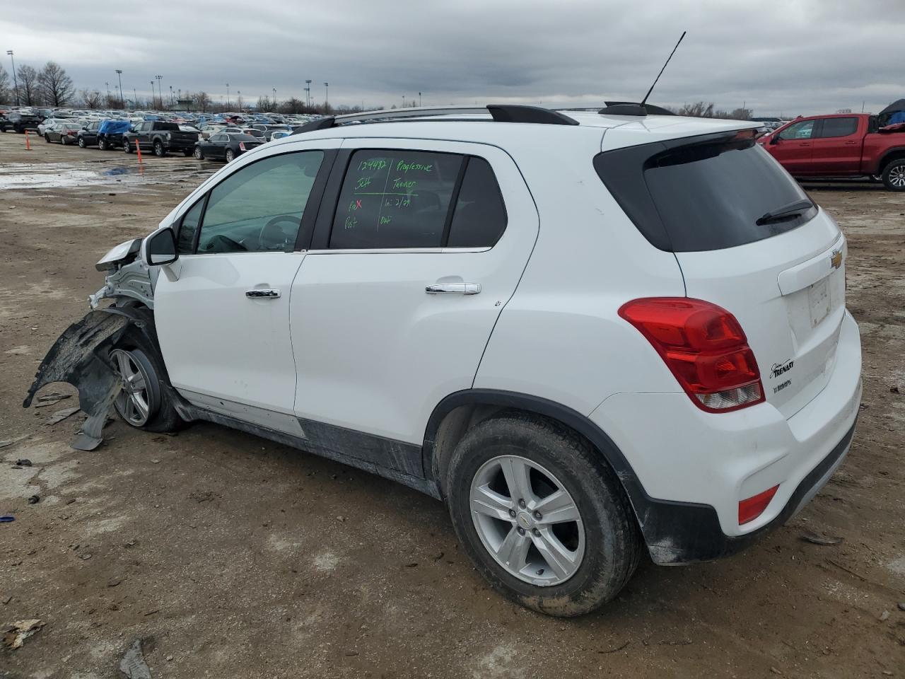 2019 CHEVROLET TRAX 1LT - Image 2