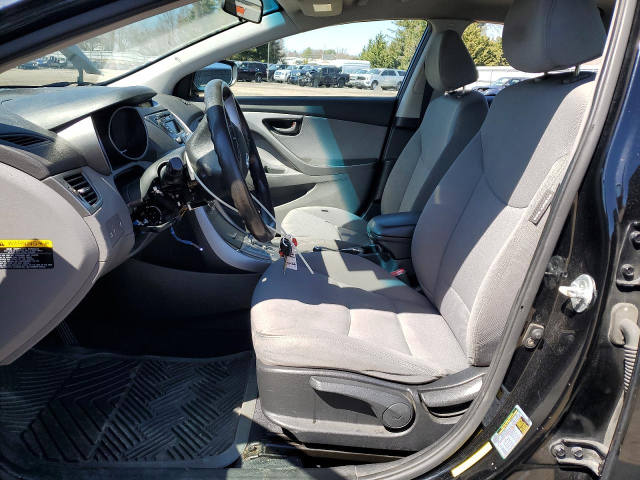 2013 HYUNDAI ELANTRA GL - Image 7